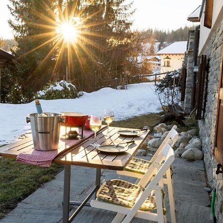 Charmantes Apartment Mit Grossem Garten .Kids4Free. ฟลิมส์ ภายนอก รูปภาพ