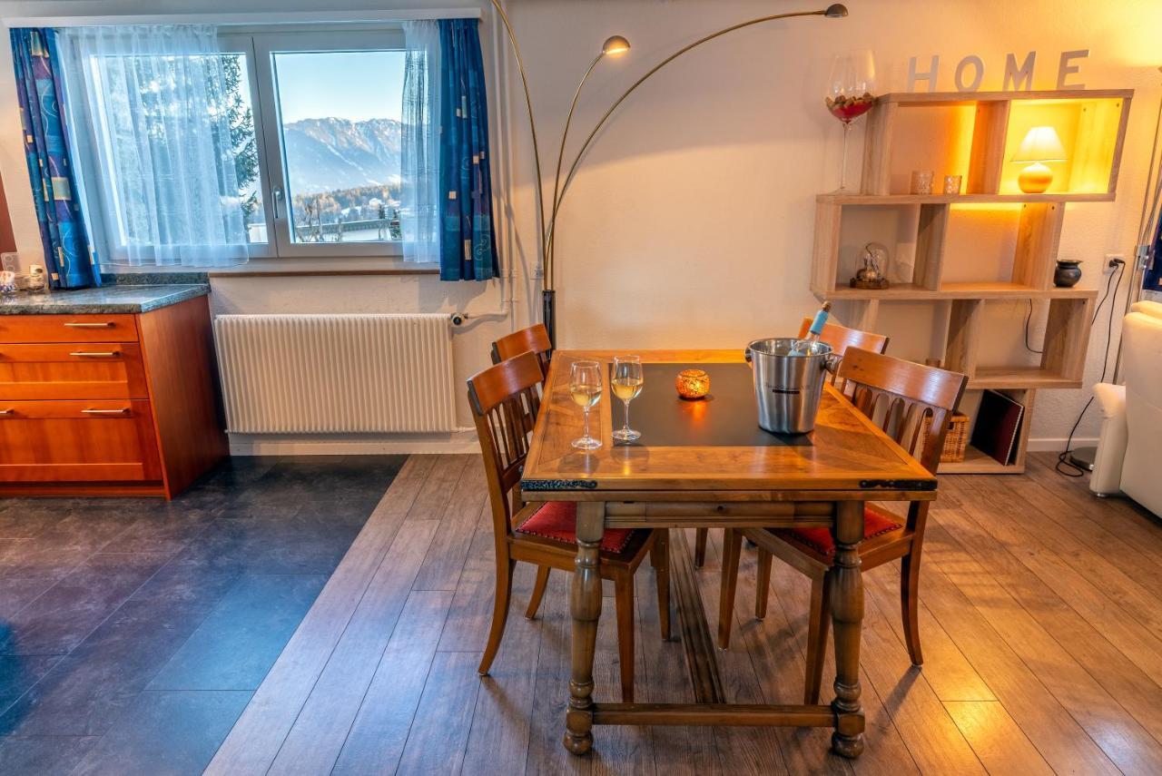 Charmantes Apartment Mit Grossem Garten .Kids4Free. ฟลิมส์ ภายนอก รูปภาพ