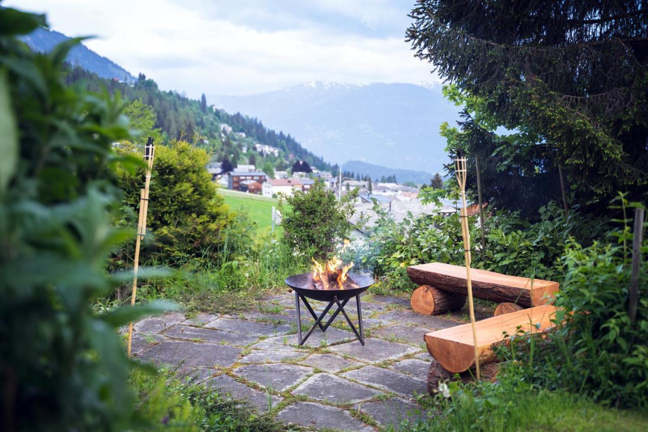 Charmantes Apartment Mit Grossem Garten .Kids4Free. ฟลิมส์ ภายนอก รูปภาพ